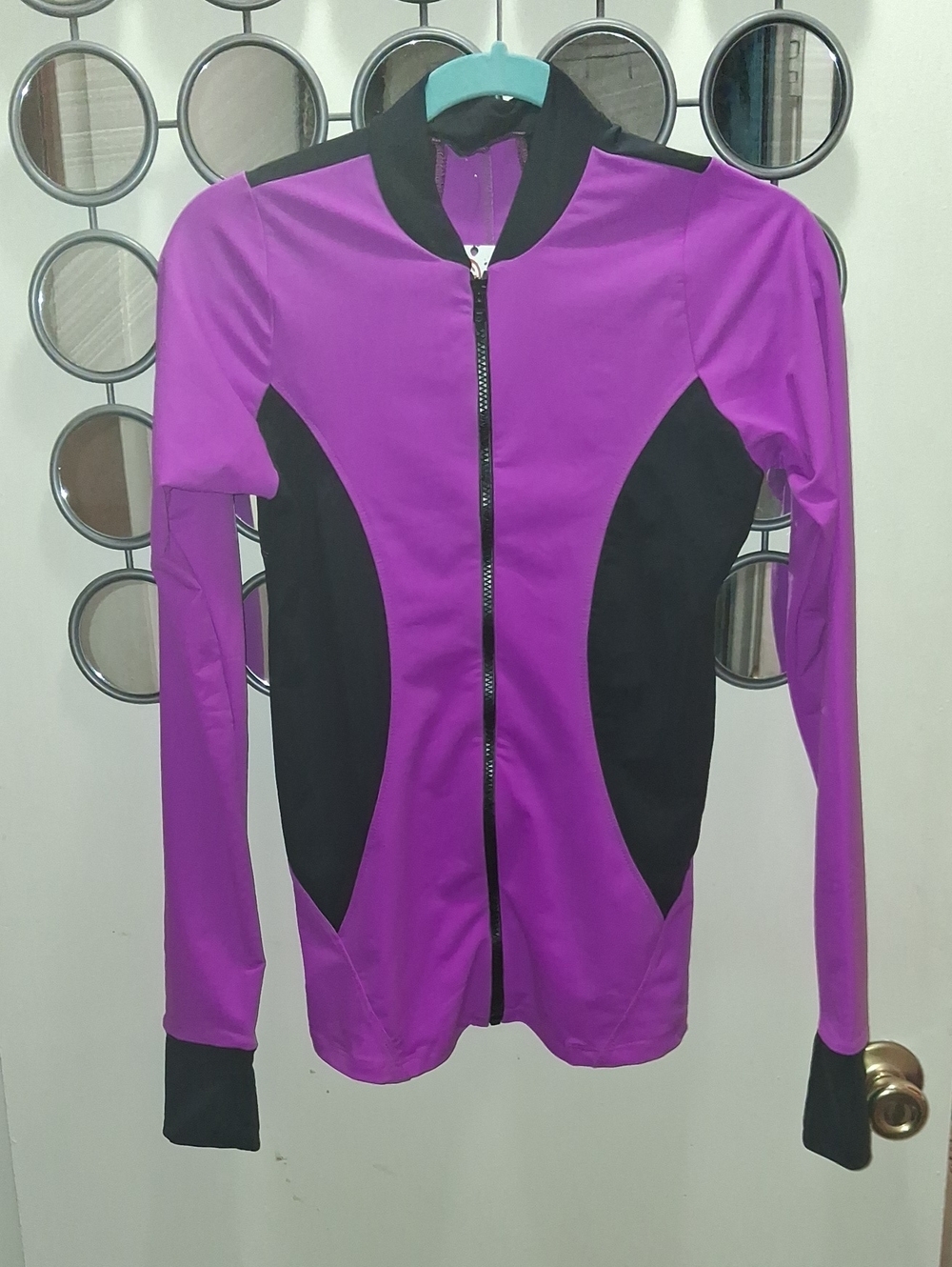PURPLE & BLACK Top